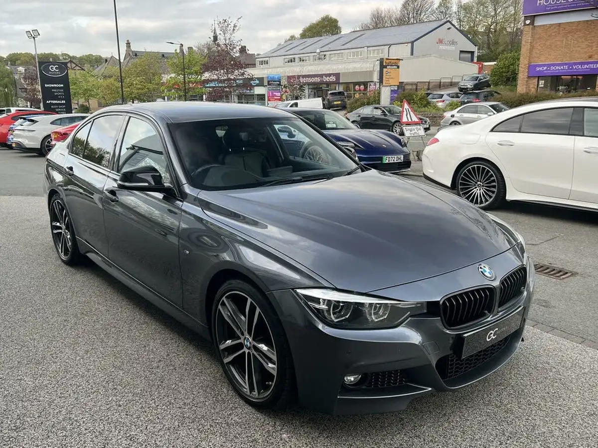 2018-bmw-3-series-30td-330d-m-sport-shadow-edition-saloon-4d-big-7