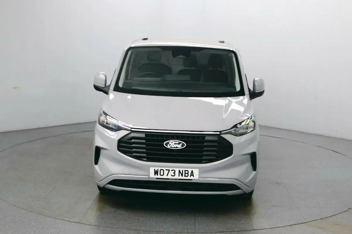 2023-ford-transit-custom-20tdci-320-l1h1-limited-136pseu6e-panel-van-1996cc-auto-big-10