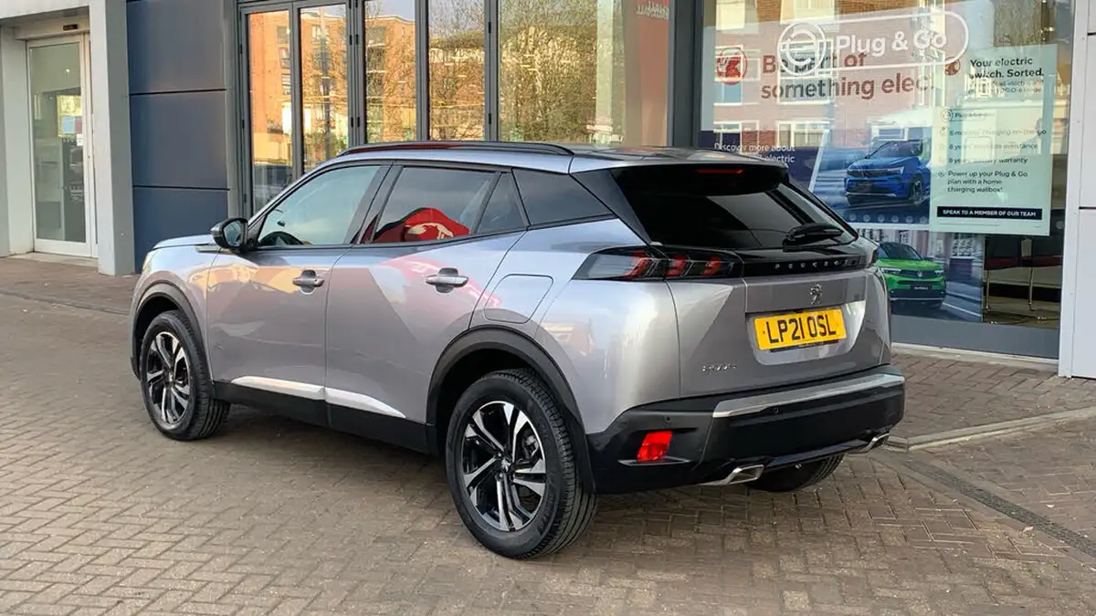 2021-peugeot-2008-suv-12-puretech-allure-130bhp-eat8-big-4