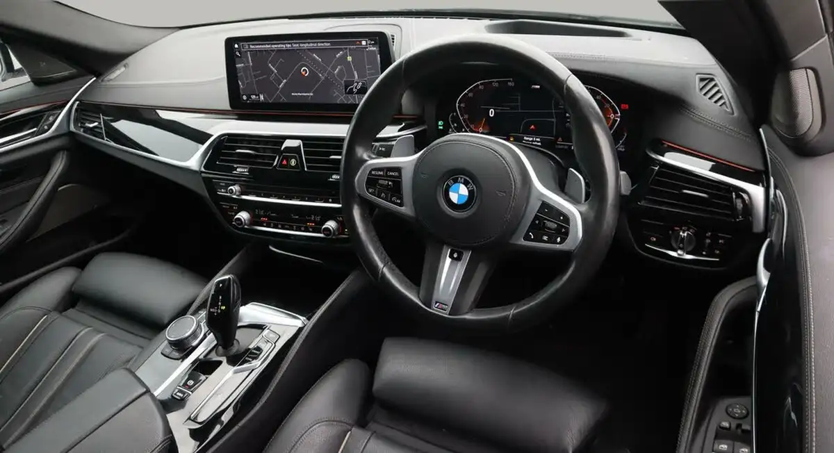 2020-bmw-5-series-big-9