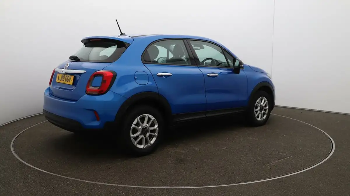2019-fiat-500x-16-e-torq-urban-big-43