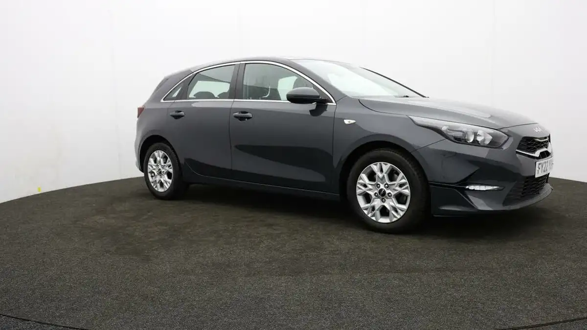 2021-kia-ceed-10-t-gdi-2-hatchback-big-37