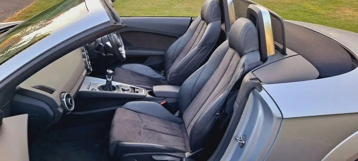 2016-audi-tt-roadster-20td-sport-big-11