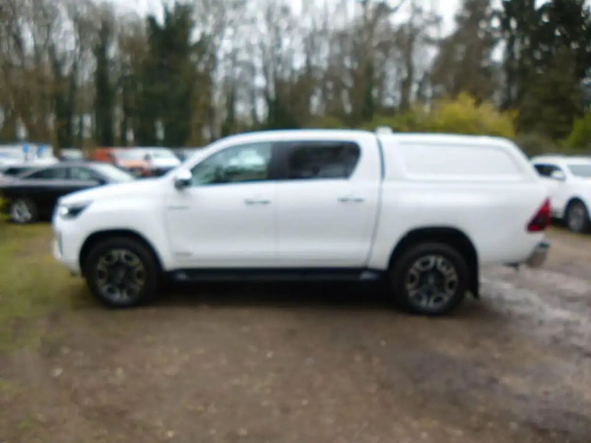 2021-toyota-hi-lux-24d-4d-invincible-150hpeu6d-big-7