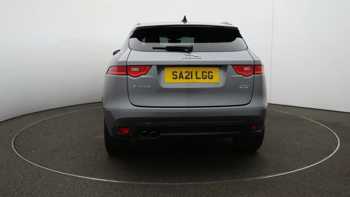 2021-jaguar-f-pace-20-i4d-chequered-flag-180ps-big-61