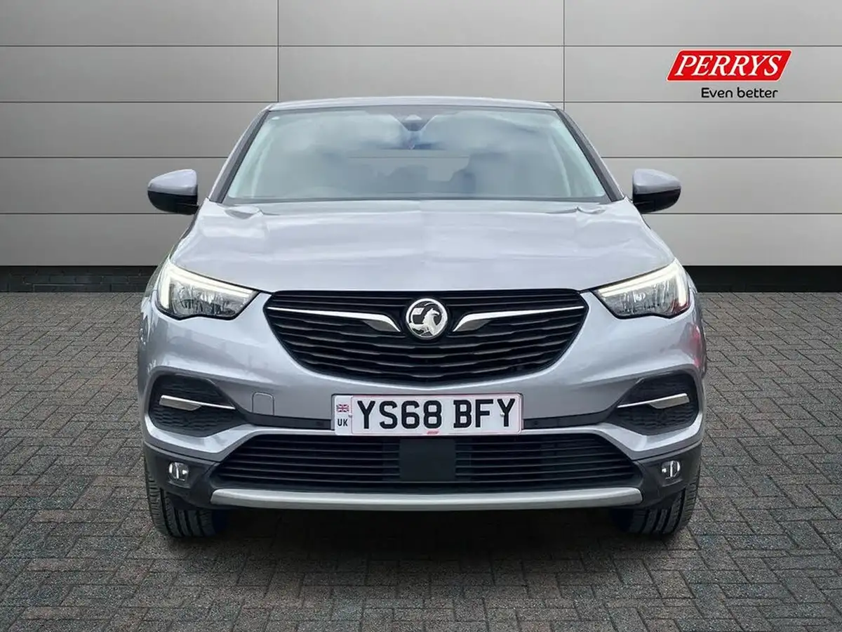 2018-vauxhall-grandland-x-15td-sport-nav-big-3