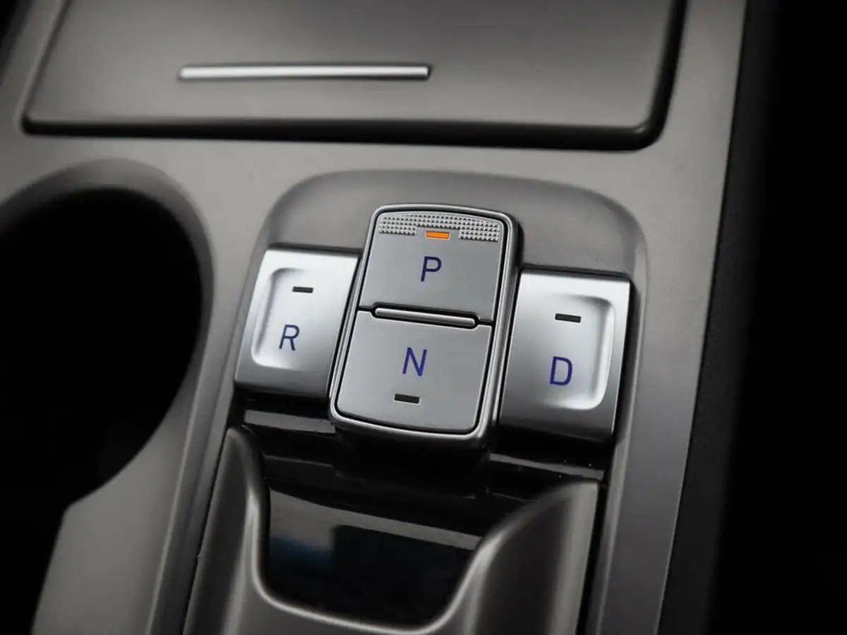2022-hyundai-kona-e-premium-204ps-64kwh-7kw-obc-big-37