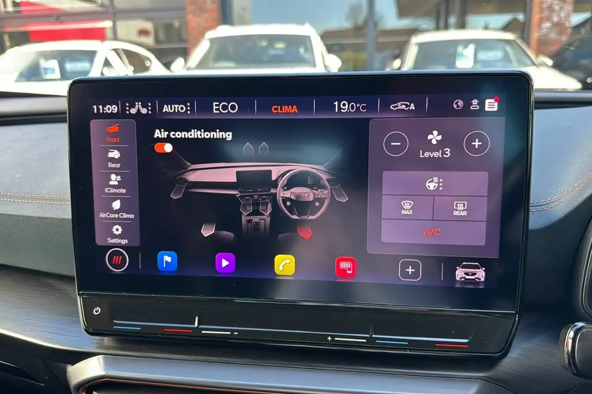 2021-cupra-formentor-14-e-hybrid-v2-big-49