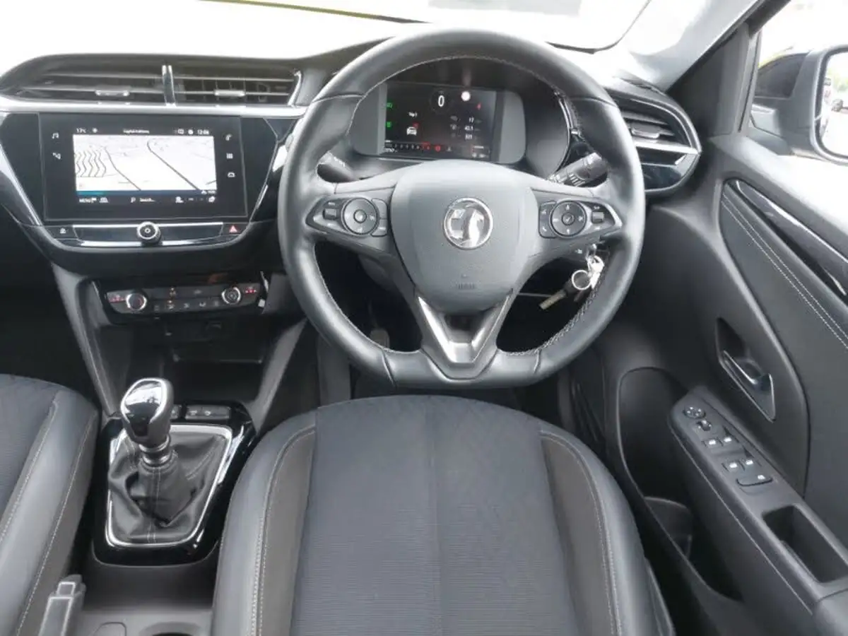 2020-vauxhall-corsa-12-turbo-elite-nav-big-6