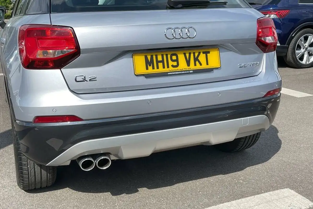 2019-audi-q2-15-35-tfsi-sport-cod-s-tronic-big-15