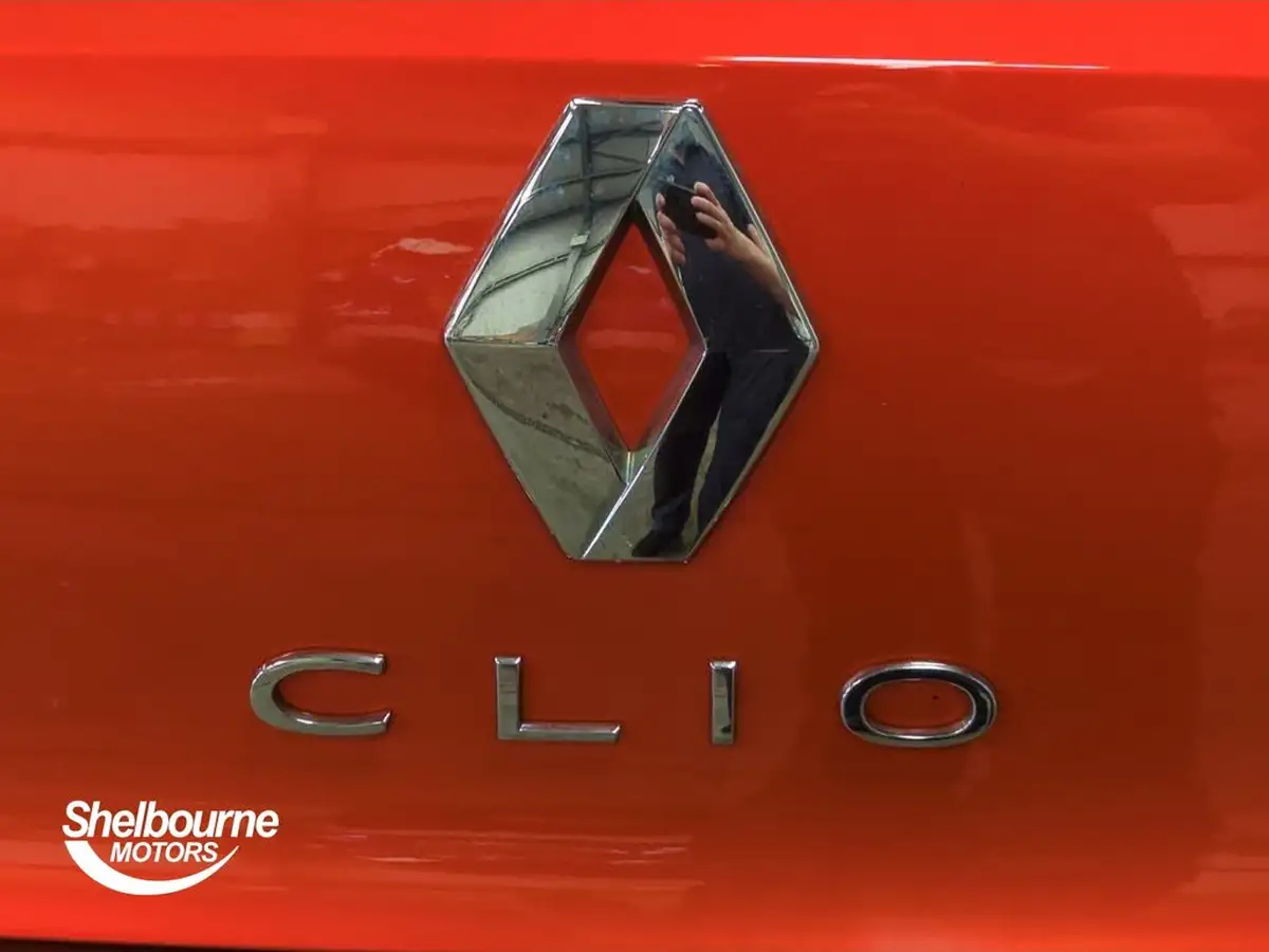 2020-renault-clio-10-sce-iconic-75bhp-big-20
