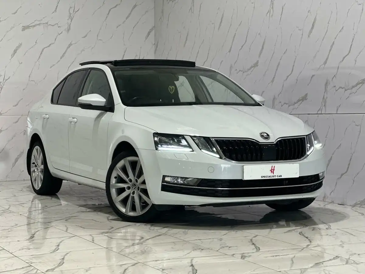 2017-skoda-octavia-20tdi-se-l-hatchback-big-0