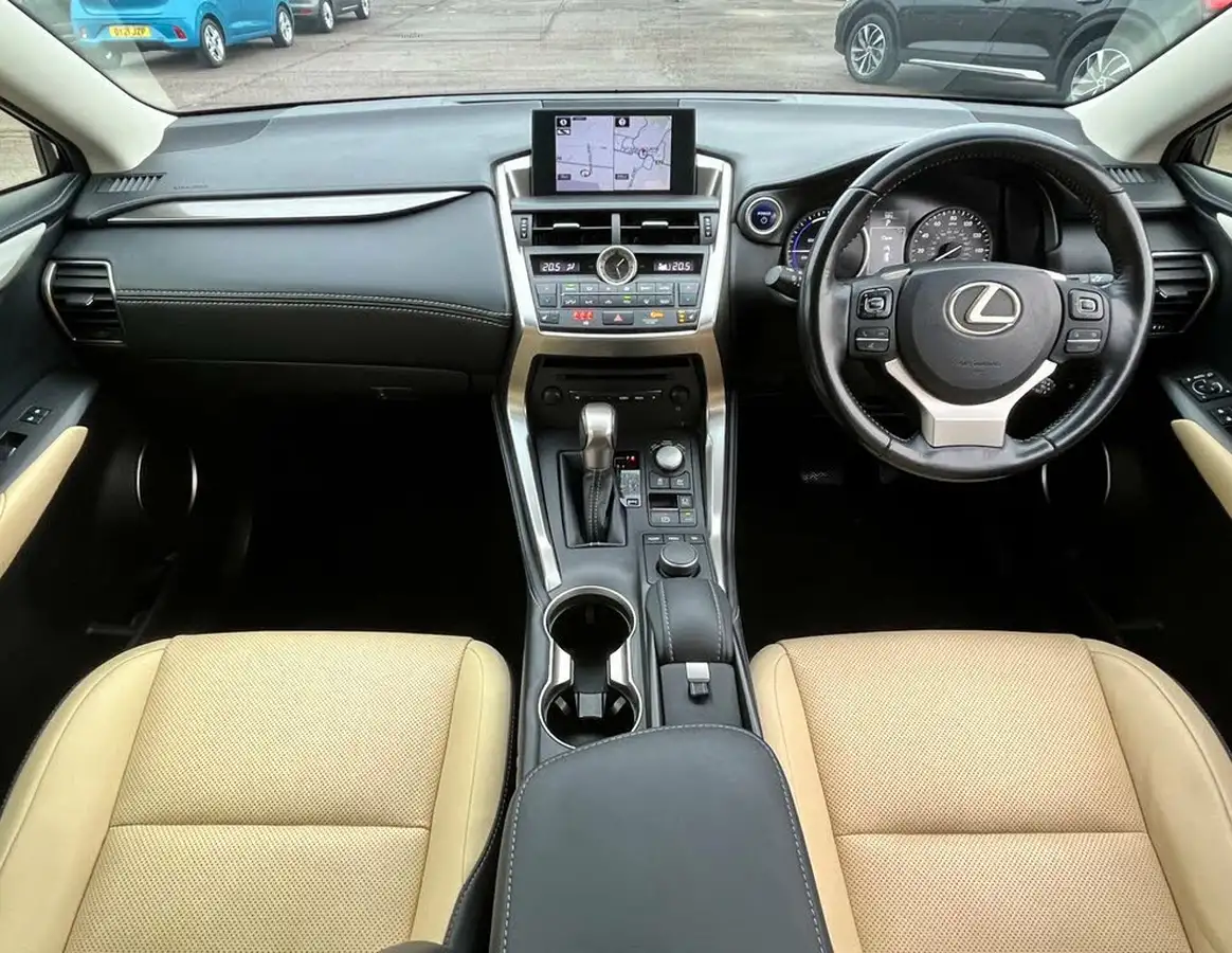 2015-lexus-nx-300h-25-luxury-197bhp-big-1