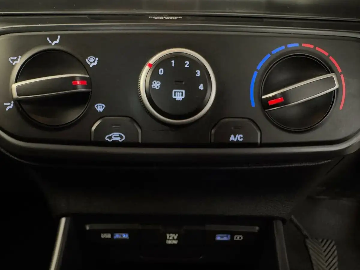 2021-hyundai-i20-10-t-gdi-element-big-19