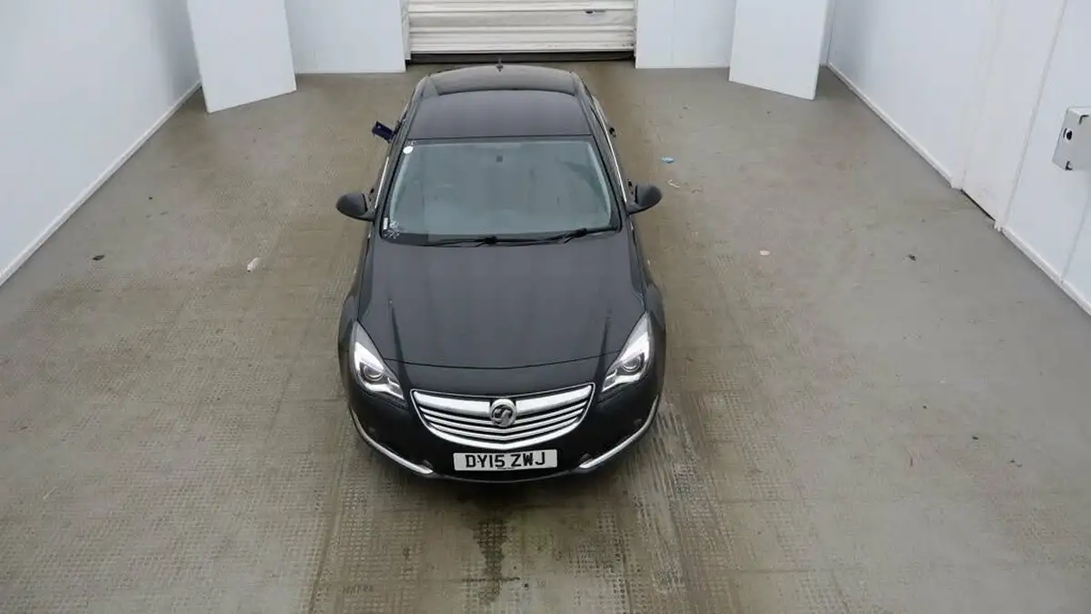 2015-vauxhall-insignia-20cdti-sri-140ps-navss-ecoflex-hatchback-5d-big-4