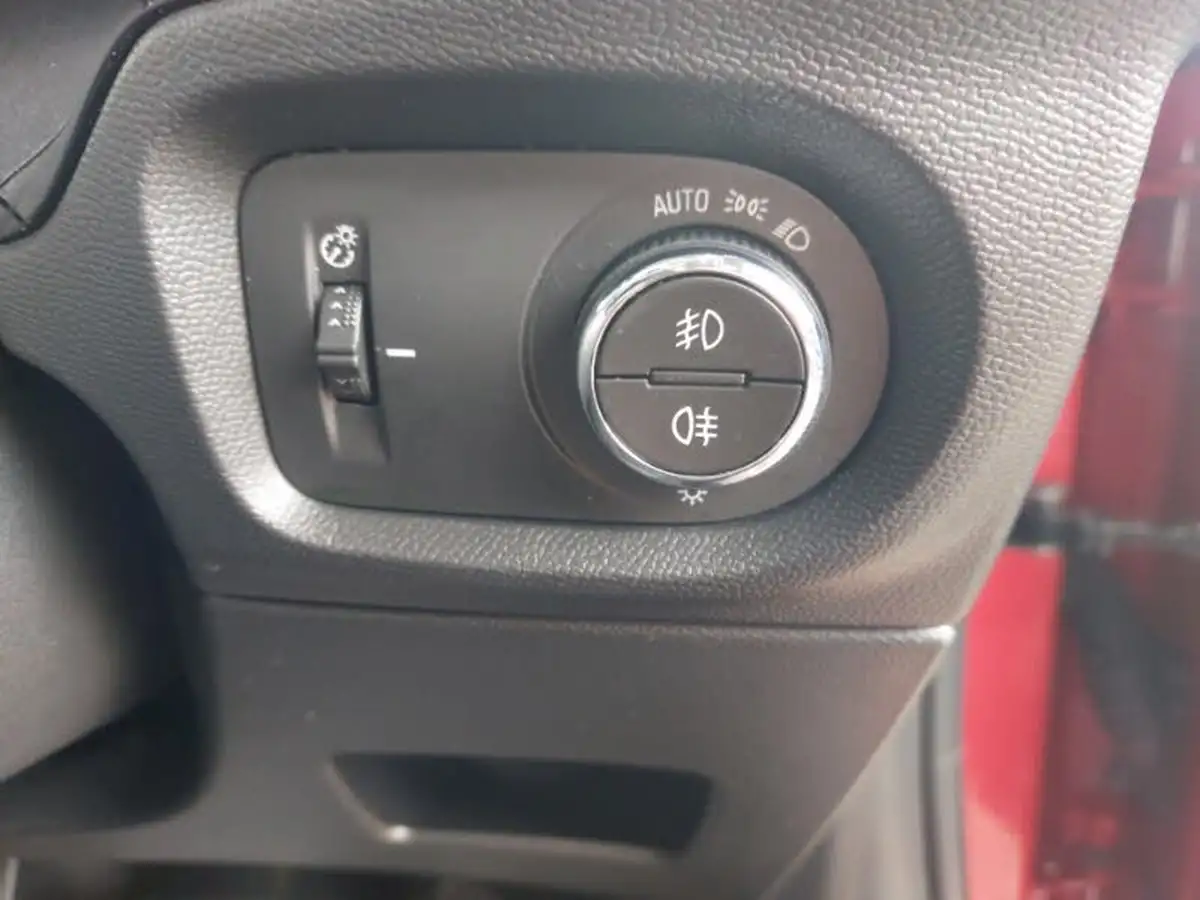 2022-vauxhall-corsa-e-elite-premium-big-11