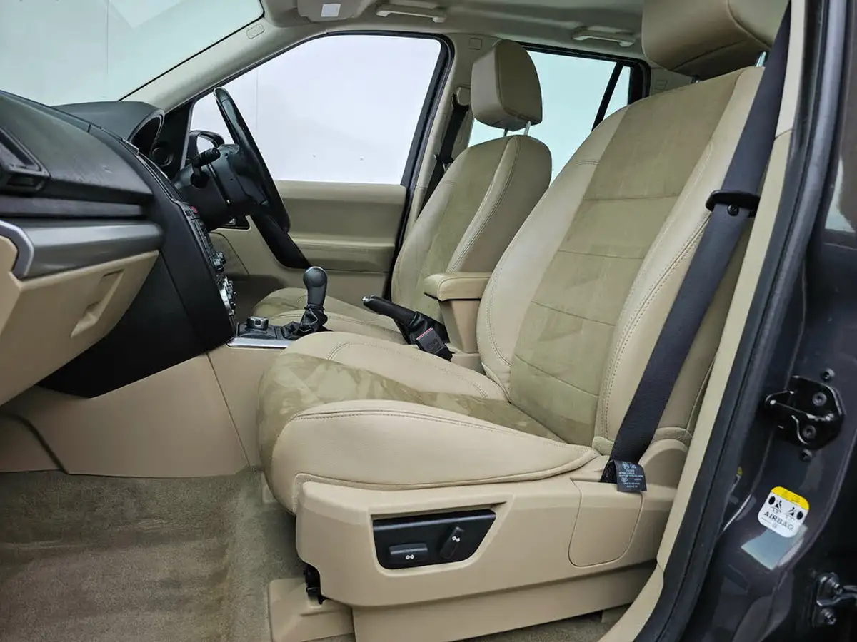 2012-land-rover-freelander-2-22td4-xs-2197cc-big-9