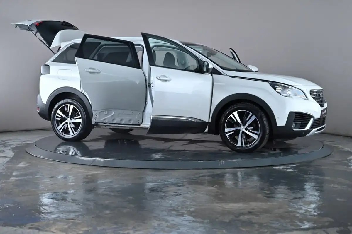 2018-peugeot-5008-suv-12-puretech-allure-eat6-big-69