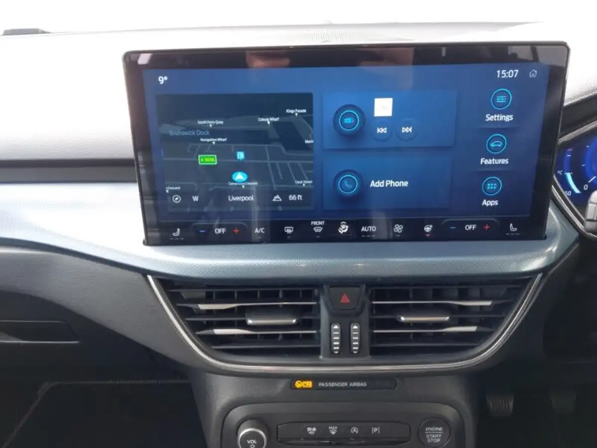 2022-ford-focus-10t-active-vignale-155ps-hybrid-mhev-hatchback-big-9