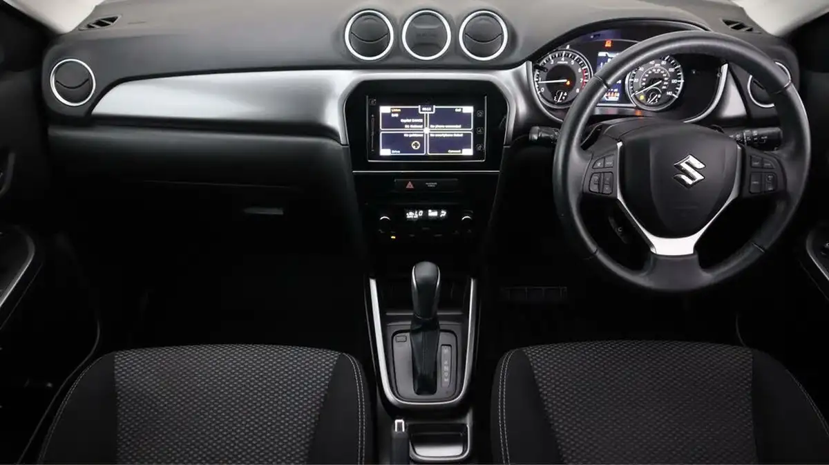 2020-suzuki-vitara-14-boosterjet-sz-t-140ps-auto-big-12