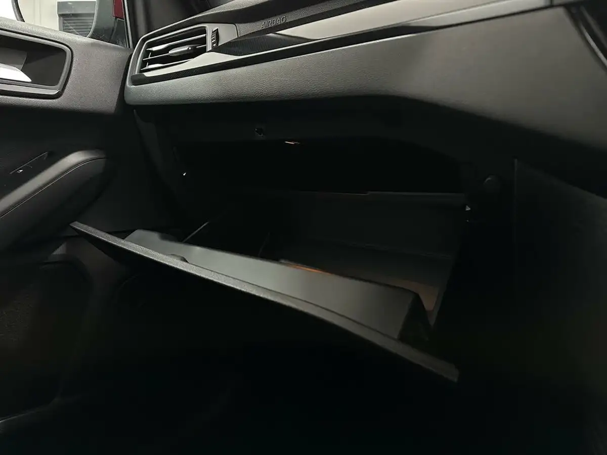 2020-ford-focus-20-st-hatchback-big-26