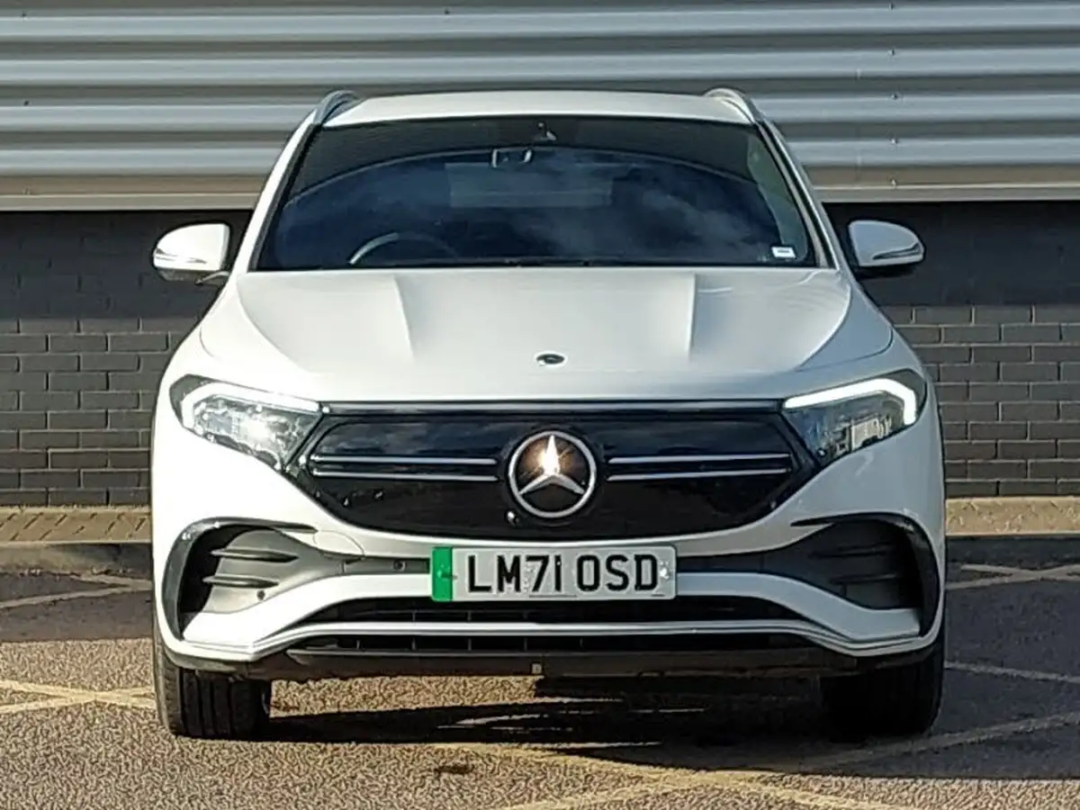 2021-mercedes-benz-eqa-e-eqa-350-amg-line-big-17