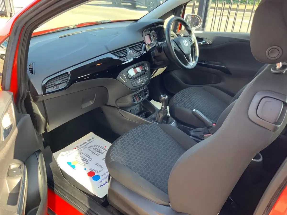 2016-vauxhall-corsa-14i-sting-75ps-3d-big-13
