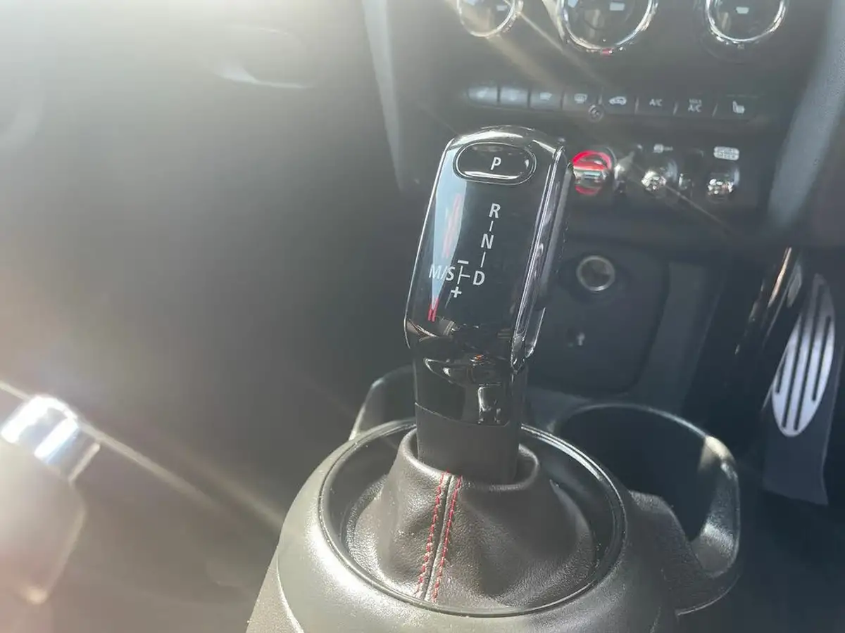 2019-mini-cooper-20-cooper-s-sport-189bhp-hatchback-3d-auto-big-18