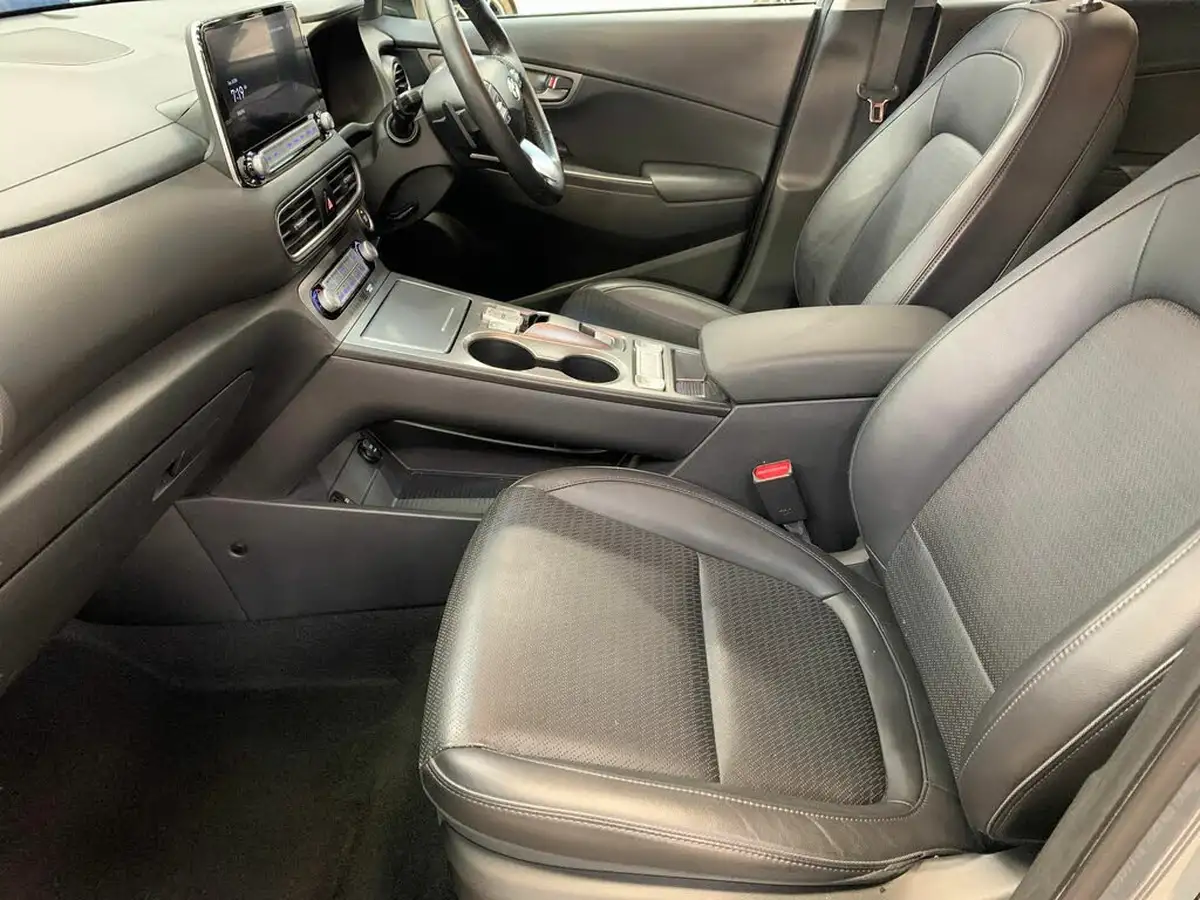 2020-hyundai-kona-e-premium-se-64kwh-105kw-obc-big-2