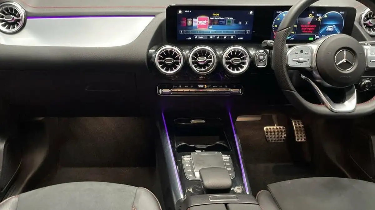 2023-mercedes-benz-eqa-e-eqa-300-amg-line-big-15