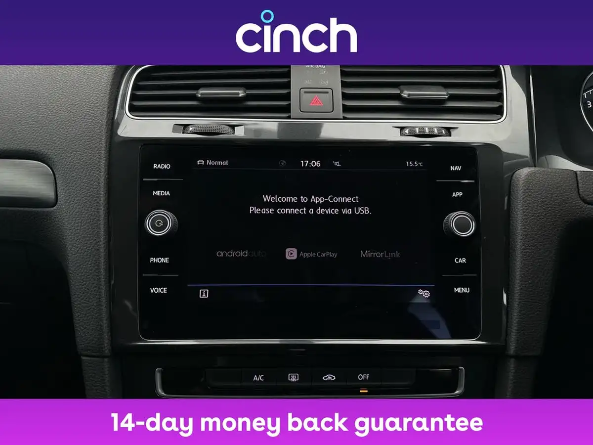 2019-volkswagen-golf-15-tsi-se-nav-130ps-hatchback-5d-dsg-big-29