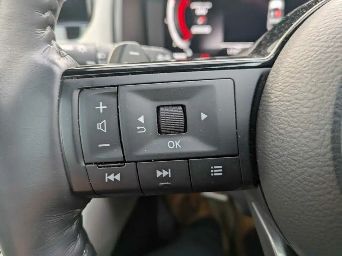 2023-nissan-qashqai-13-dig-t-tekna-158ps-xtronic-big-16