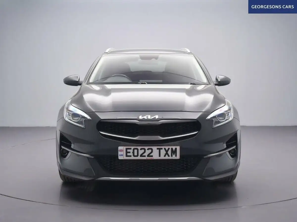 2022-kia-xceed-10-t-gdi-2-big-3