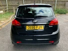 2016-kia-venga-14-2-small-4