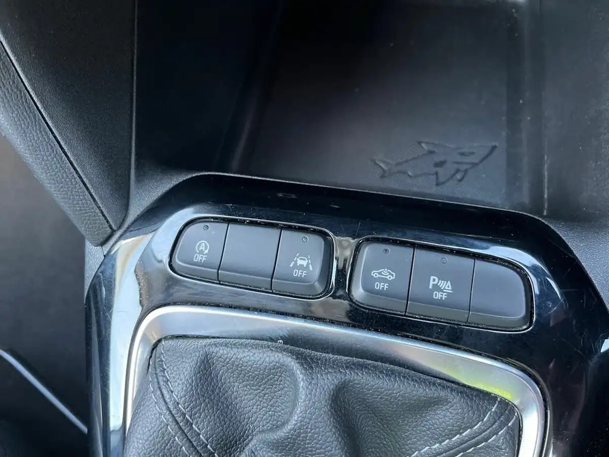 2021-vauxhall-corsa-12-turbo-elite-nav-premium-big-30