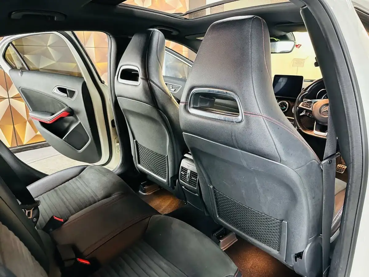 2016-mercedes-benz-a-class-15d-a180d-amg-line-premium-plusss-big-50
