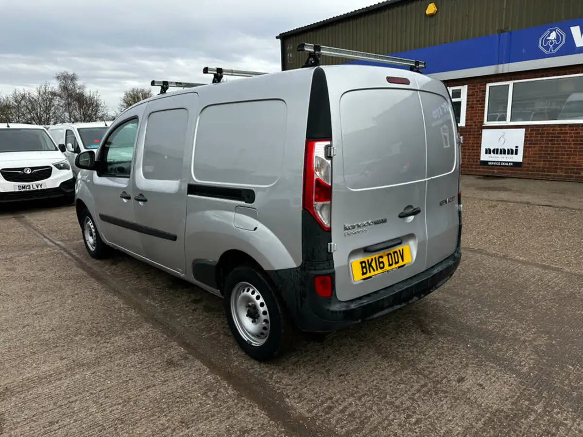 2016-renault-kangoo-maxi-15td-ll21-dci-90-maxi-business-panel-big-5