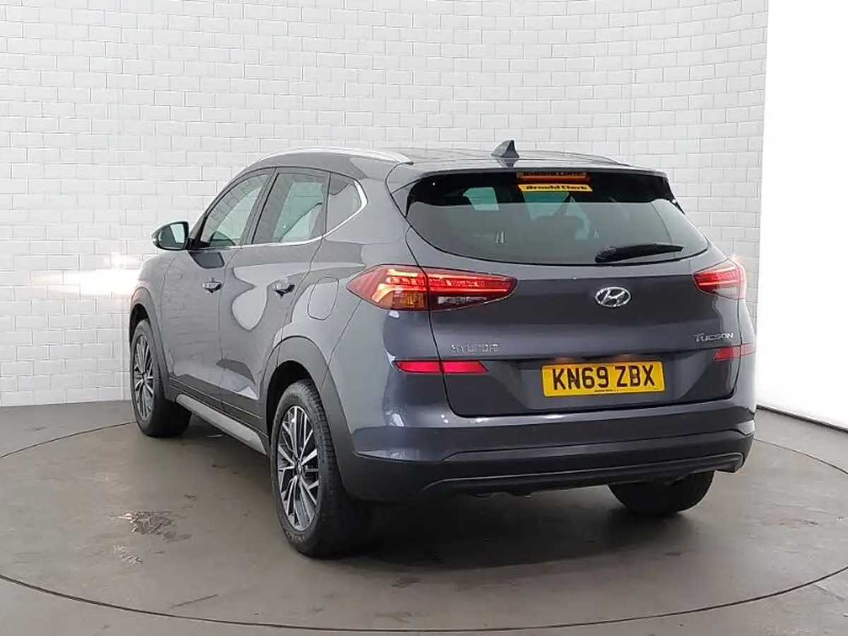 2019-hyundai-tucson-16-gdi-premium-big-1