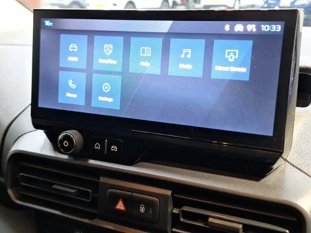 2024-peugeot-partner-15-bluehdi-professional-100pseu6d-big-15