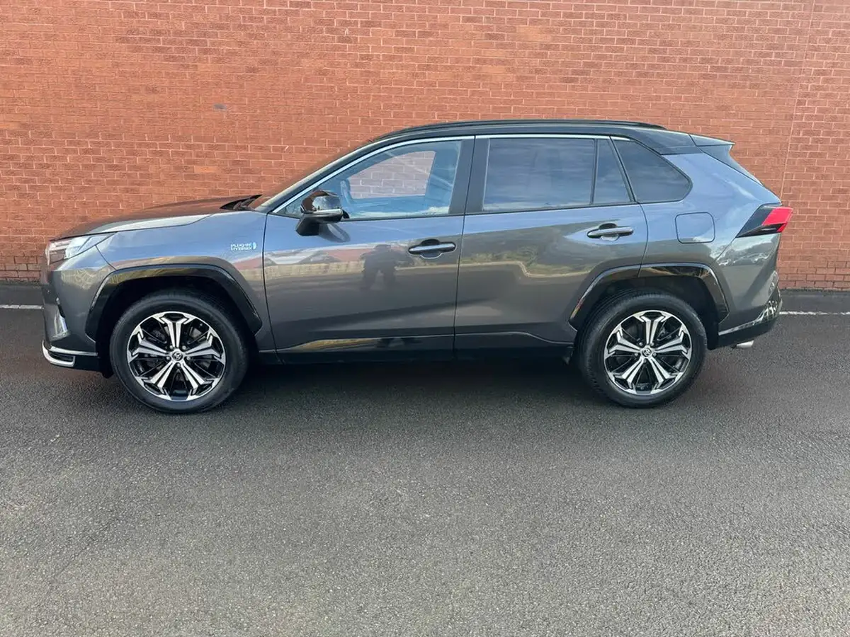 2022-toyota-rav4-25-vvt-i-dynamic-302bhp-plug-in-big-3