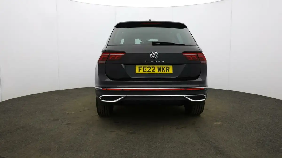 2022-volkswagen-tiguan-15-tsi-elegance-big-56