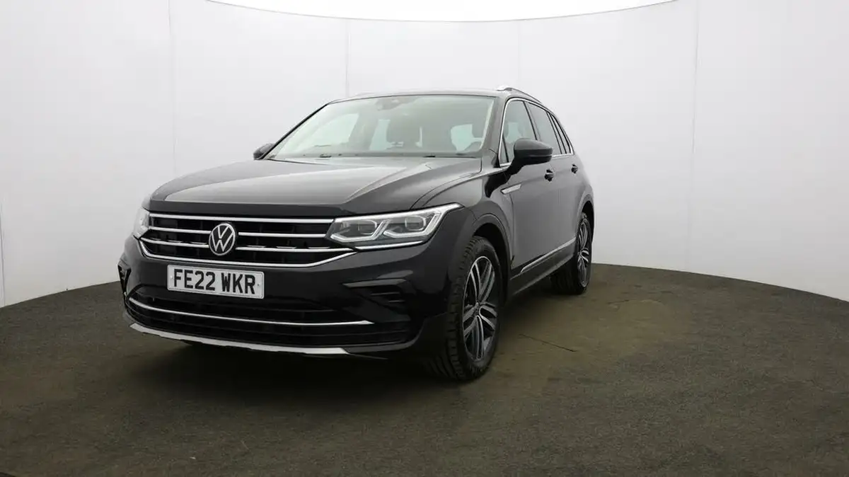 2022-volkswagen-tiguan-15-tsi-elegance-big-32