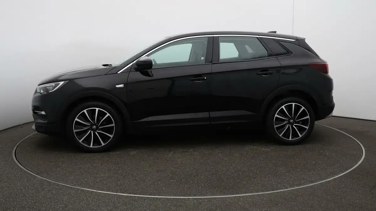 2021-vauxhall-grandland-x-15td-elite-nav-big-59