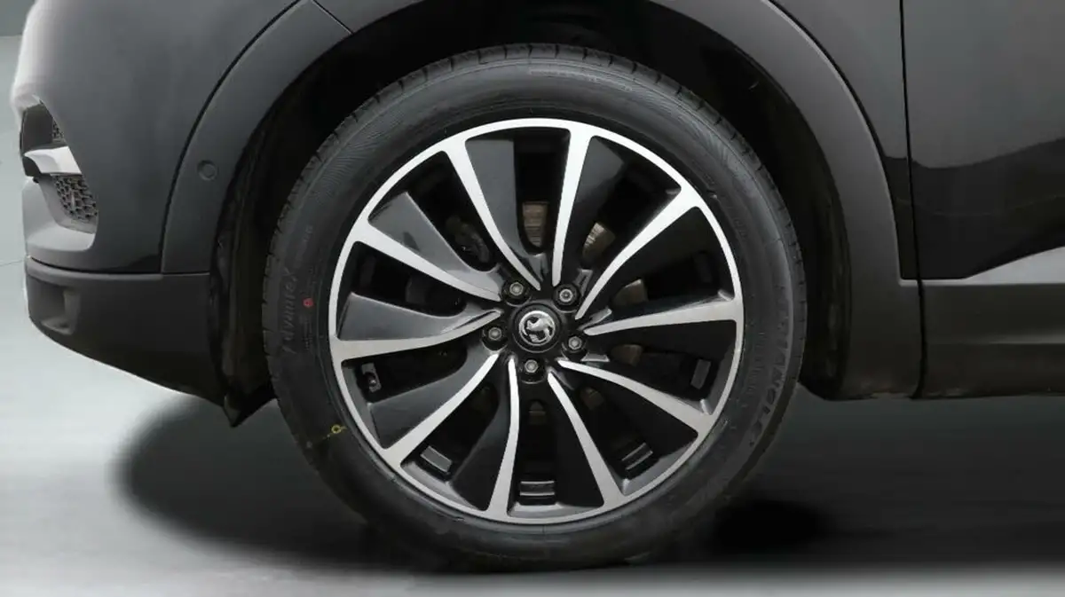 2021-vauxhall-grandland-x-15td-elite-nav-big-18