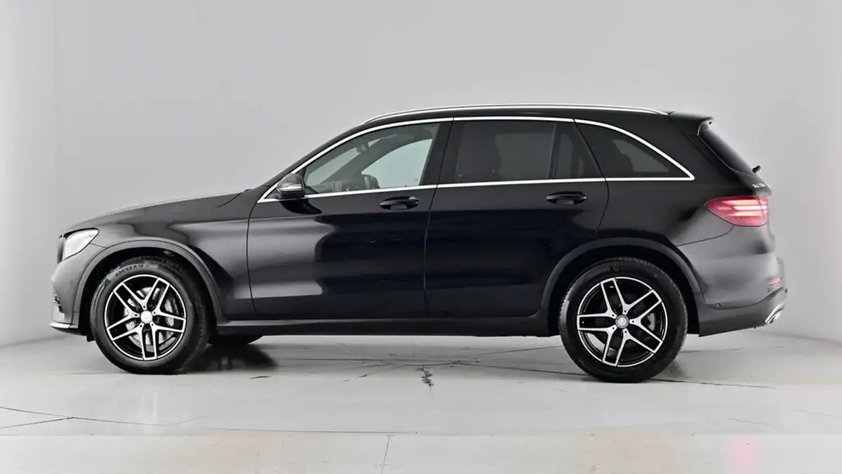 2016-mercedes-benz-glc-class-21d-glc220d-amg-line-ss-station-wagon-auto-big-63