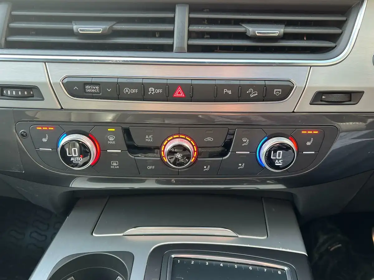 2019-audi-q7-30-50-tdi-s-line-ss-big-24