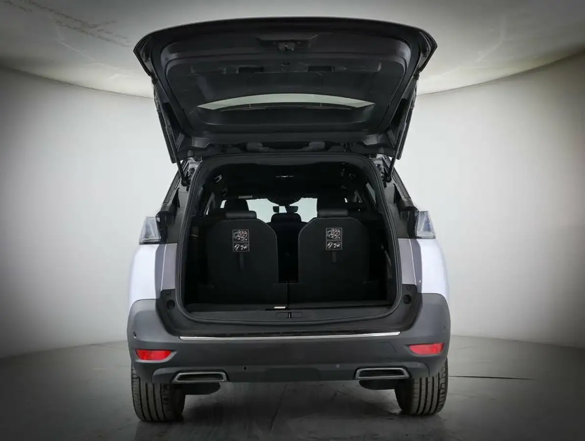 2023-peugeot-5008-suv-15-bluehdi-gt-130ps-eat8-big-11