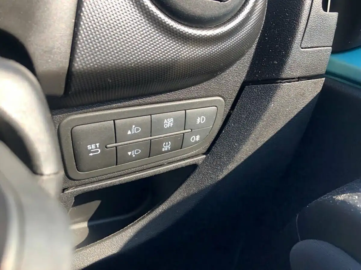 2018-fiat-qubo-13multijet-lounge-ss-dualogic-big-19
