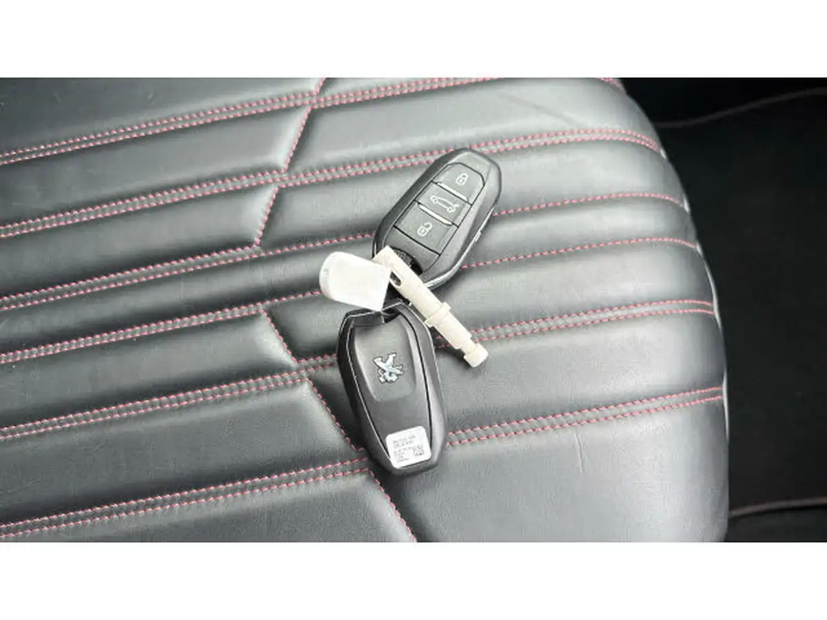 2021-peugeot-308-12-puretech-gt-premium-digital-i-cockpit-big-19