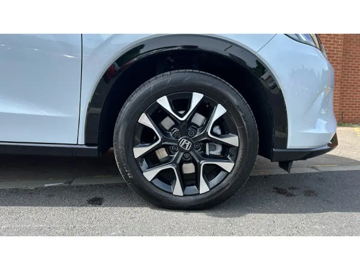 2024-honda-zr-v-20-i-mmd-advance-big-8